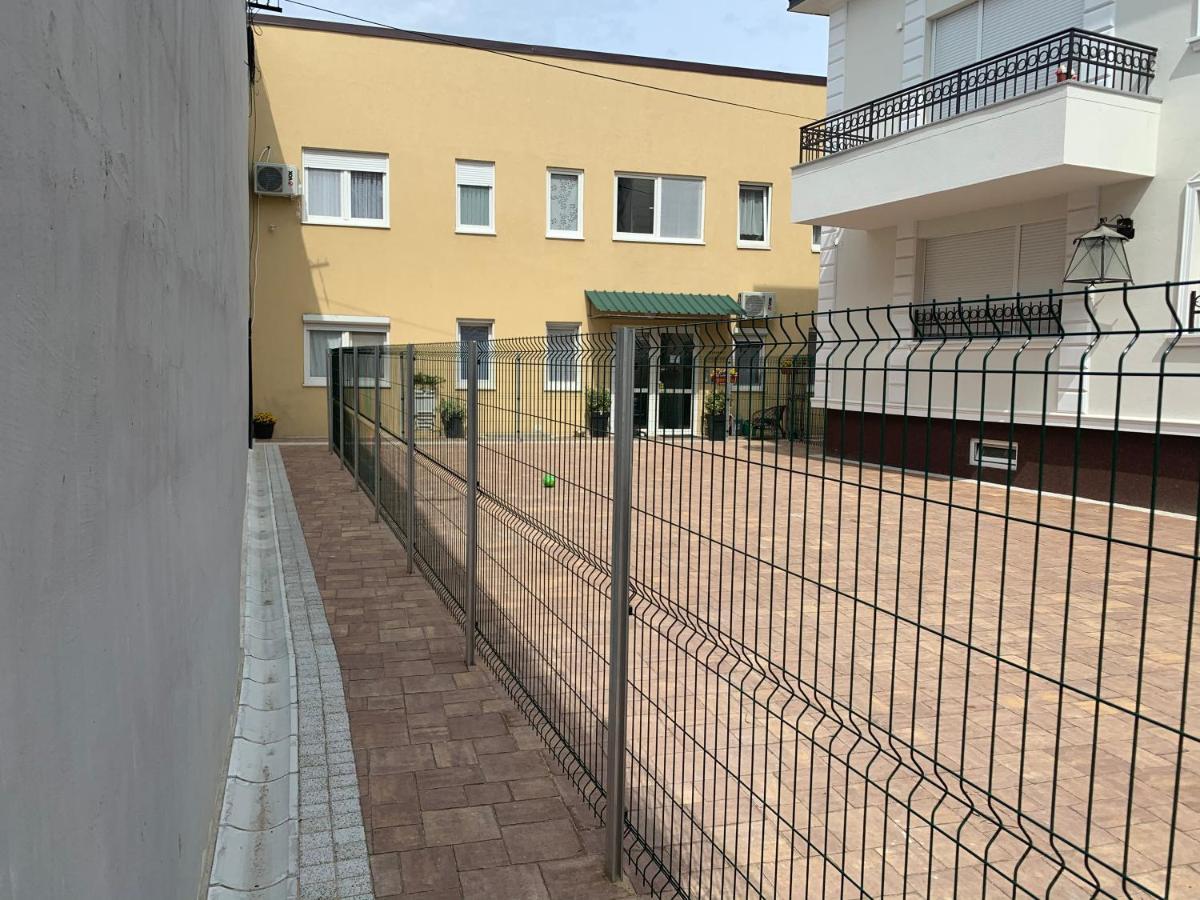 N6 Apartment Novi Sad Exterior photo